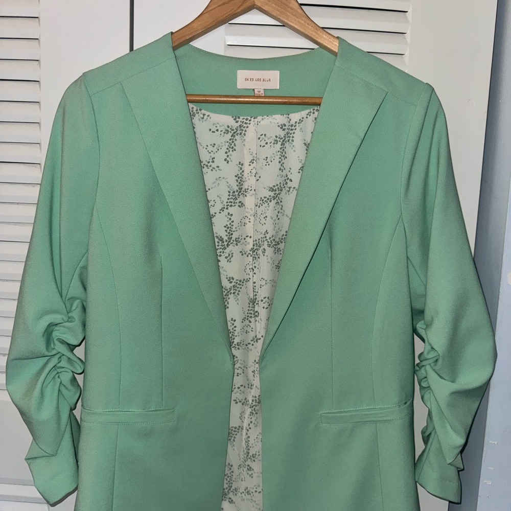 Skies Are Blue Light Green Blazer
